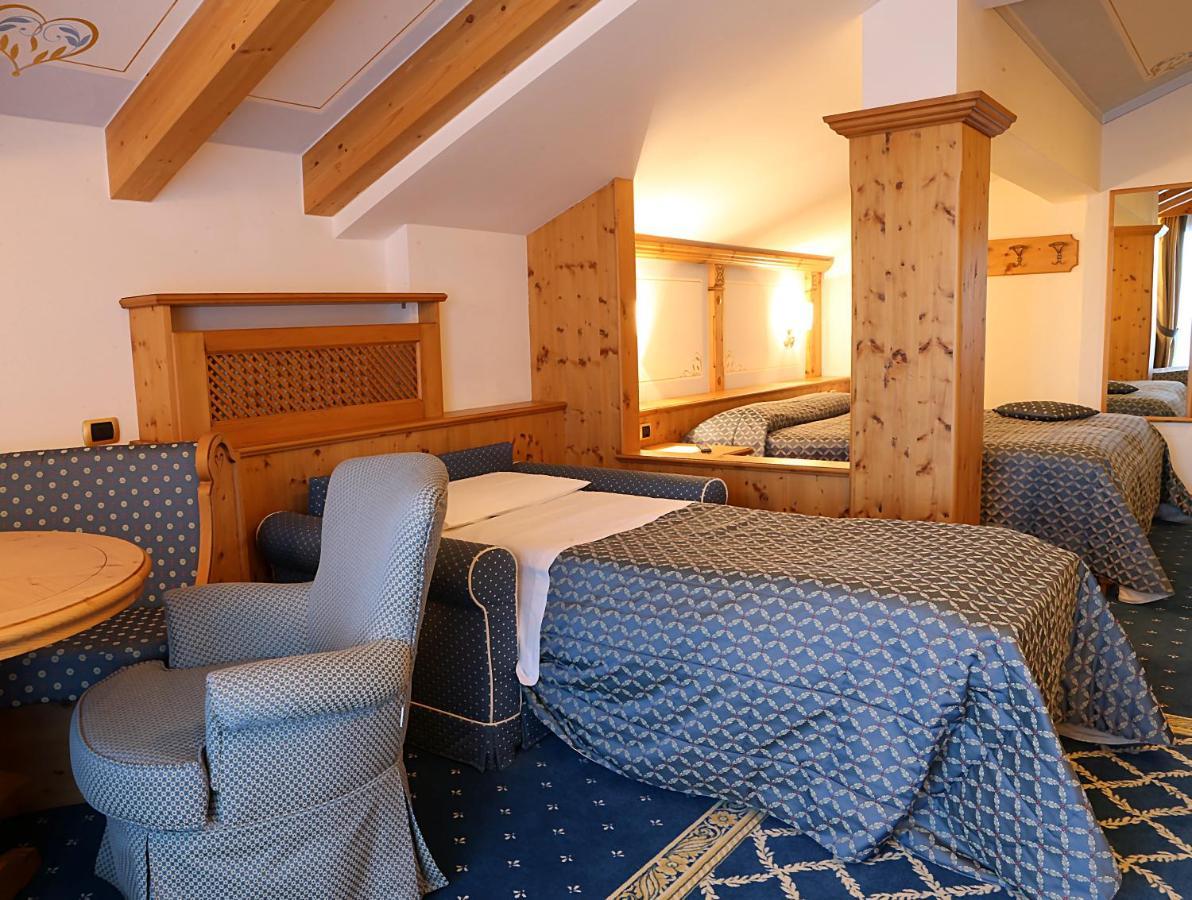Hotel Belvedere Srl Фай дела Паганела Екстериор снимка