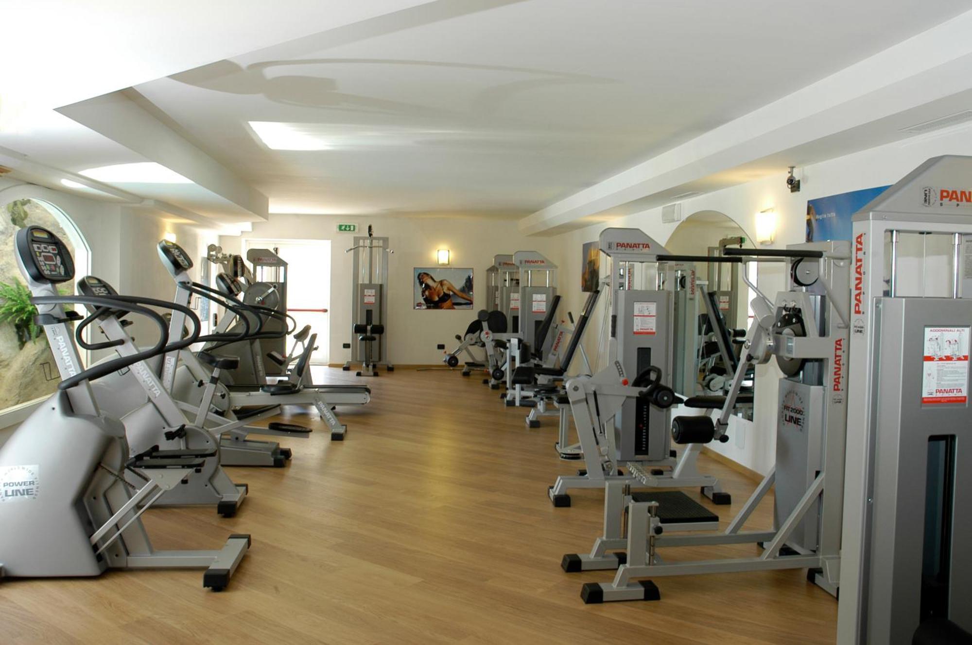 Hotel Belvedere Srl Фай дела Паганела Екстериор снимка