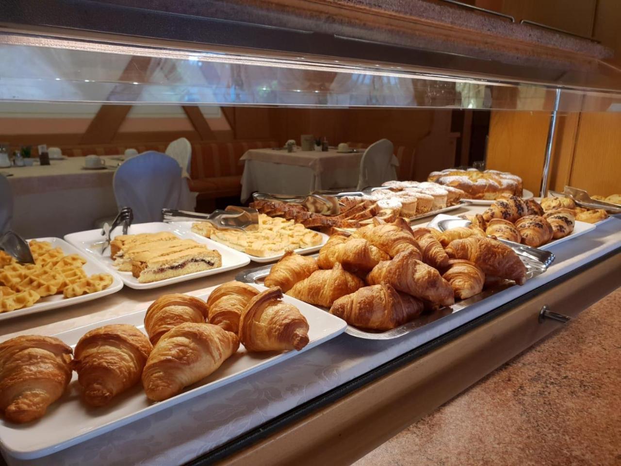 Hotel Belvedere Srl Фай дела Паганела Екстериор снимка