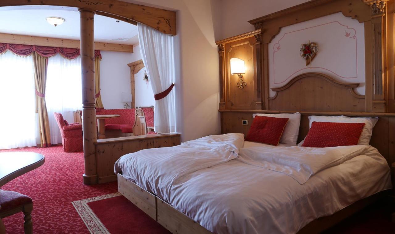 Hotel Belvedere Srl Фай дела Паганела Екстериор снимка